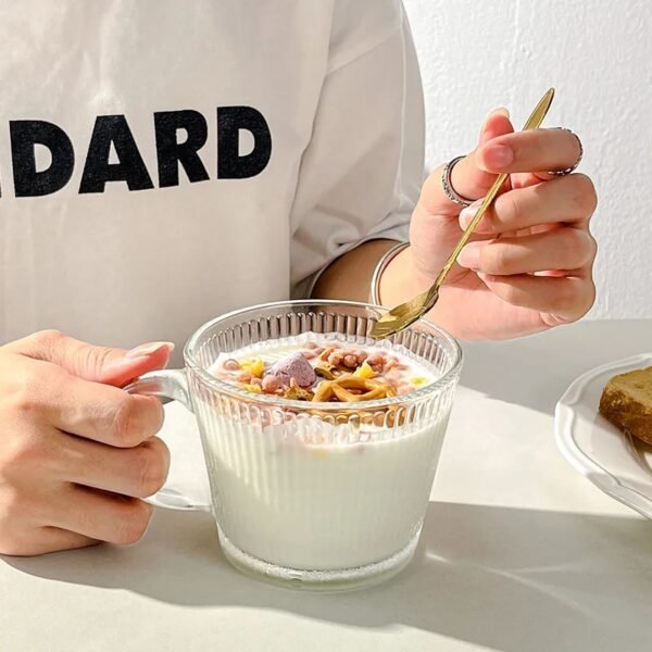 Large Capacity Glass Cup Bowl with Handle and Spoon – Ideal for Milk, Yogurt, Fruit, Breakfast, and Coffee - 图片 4